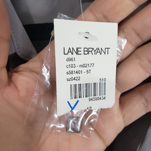 Lane Bryant Button Up 3/4 Sleeves Gray Shirt Size 18 - Picture 8 of 12